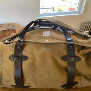 FILSON Duffle Bag - slightly worn but no damage